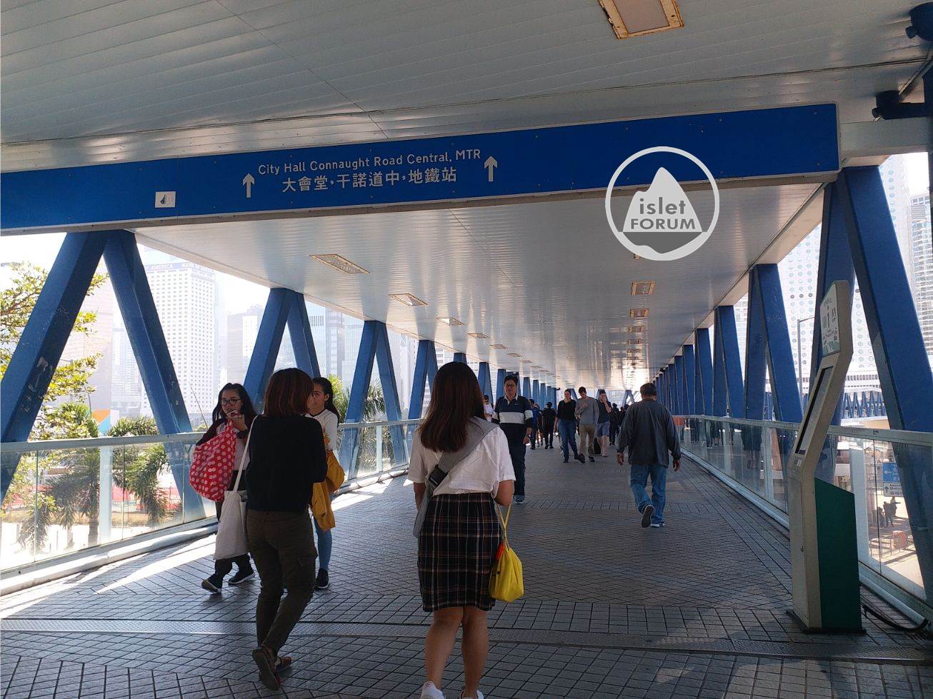 中區行人天橋系統 Central Elevated Walkway  (1).jpg